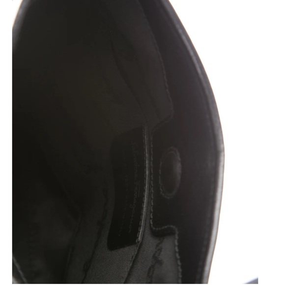 Authentic Salvatore Ferragamo Leather Bag - Picture 4 of 12